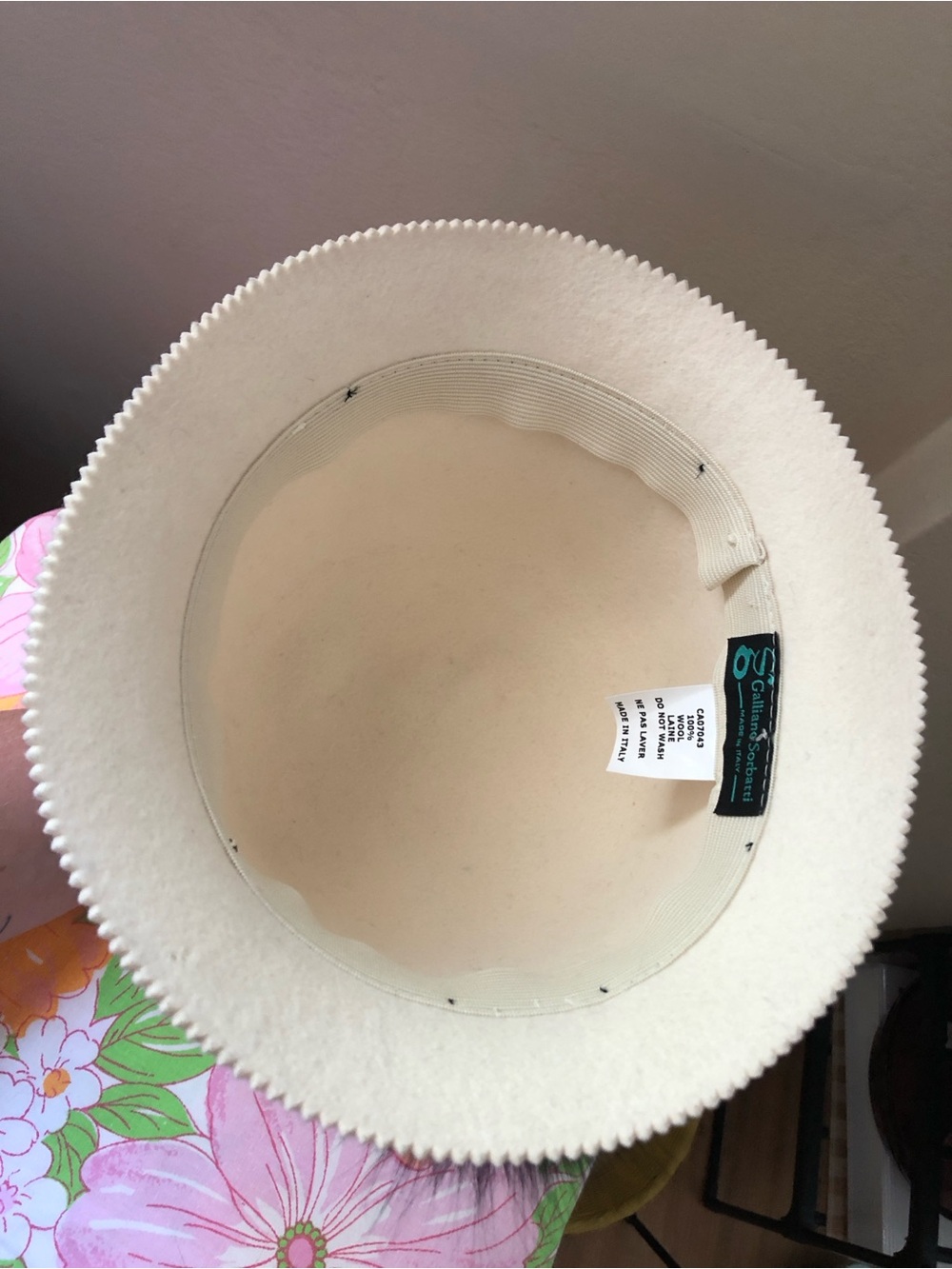 🍦Vintage Bucket Hat Cloche Galliano Sorbatti Made in Italy Real Fur Pom - Picture 13 of 13